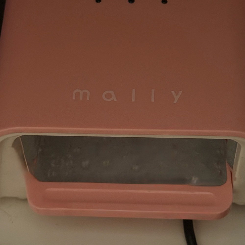 Gel nail lamp